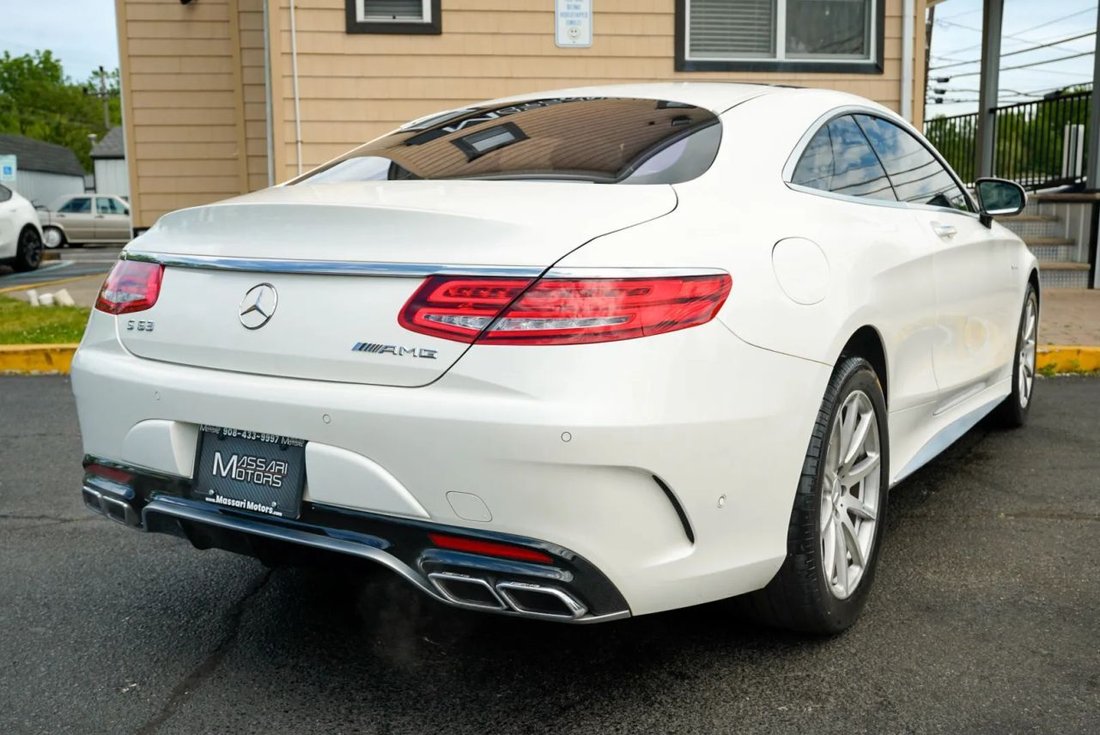 Coupe in Atlantic Highlands, NJ, United States 5 - 17995496