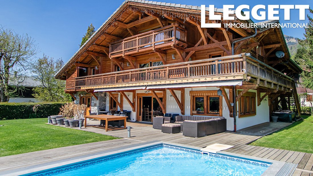 Chalet in Samoens, Auvergne-Rhône-Alpes, France 1 - 17989293