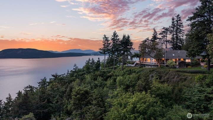 House in Anacortes, Washington, United States 3 - 17998987