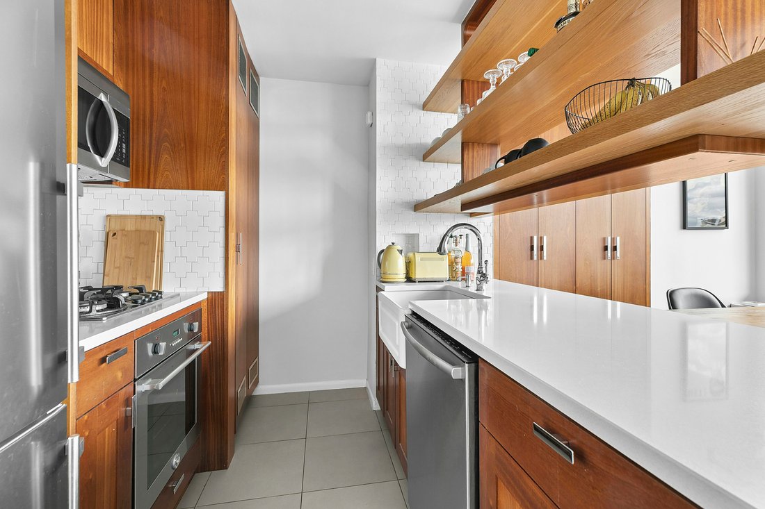Condo in New York, New York, United States 4 - 17989091