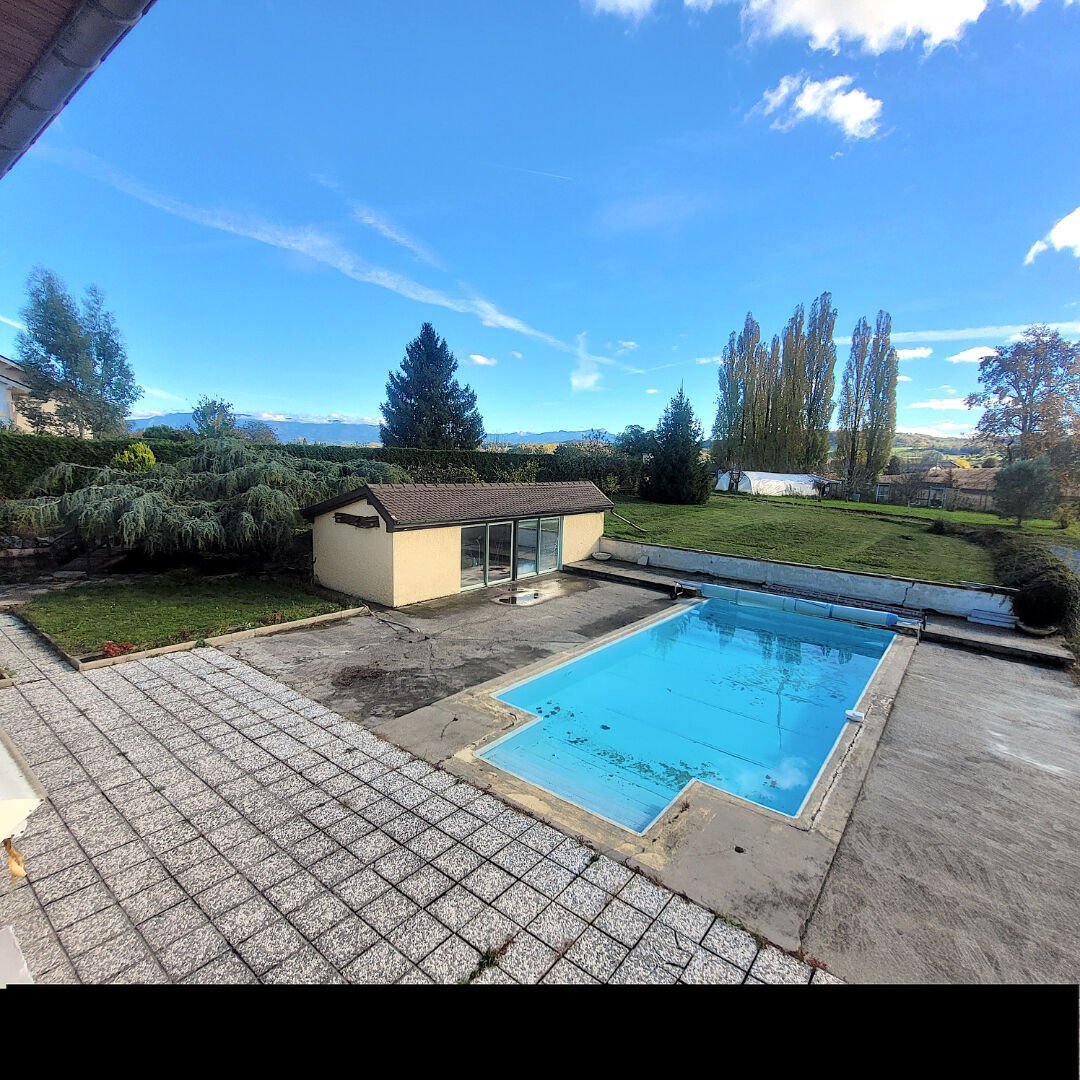 Villa in Les Abrets en Dauphiné, Auvergne-Rhône-Alpes, France 3 - 17996308