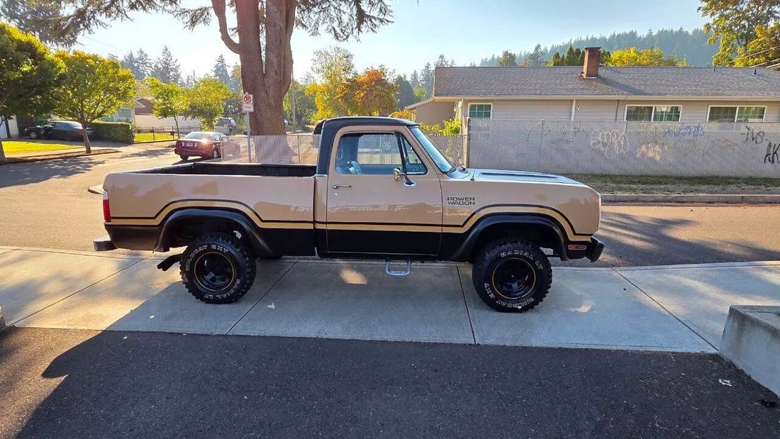 1977 Dodge D150 Pickup 4x4?Short?bed in Portland, OR, United States 4 - 16822139