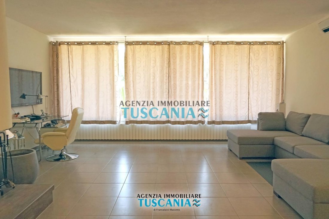 Villa in Monteverdi Marittimo, Tuscany, Italy 4 - 12567319