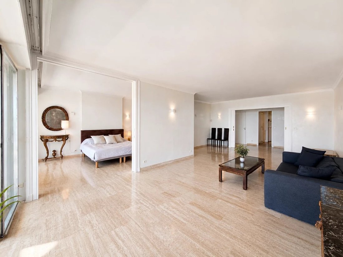 Apartment in La Californie, Cannes, France 5 - 17986317