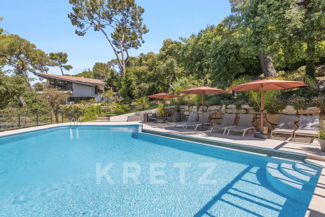 Haus in Mougins, Provence-Alpes-Côte d'Azur, Frankreich 1 - 17995067
