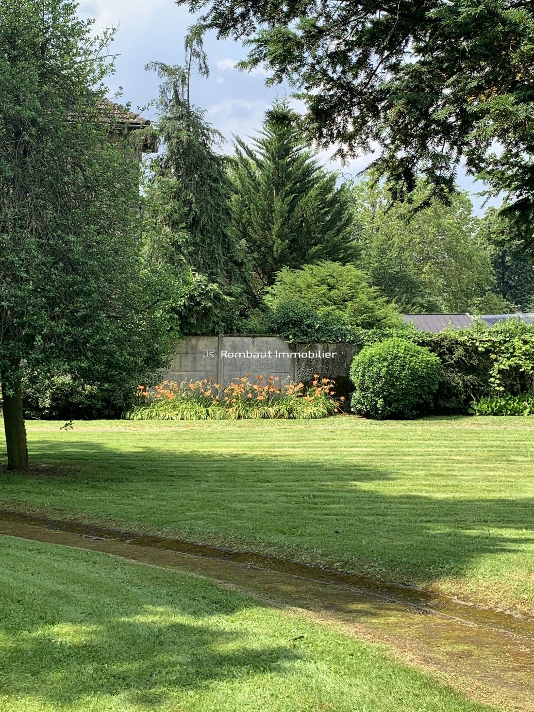 House in Bourg-La Feuillaume Nord, La Celle-Saint-Cloud, France 3 - 17990447