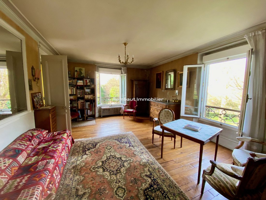 House in Bourg-La Feuillaume Nord, La Celle-Saint-Cloud, France 5 - 17990447