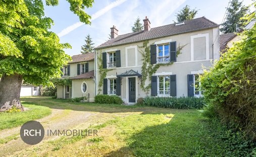 Casa a Sud, Plaisir, Francia 1