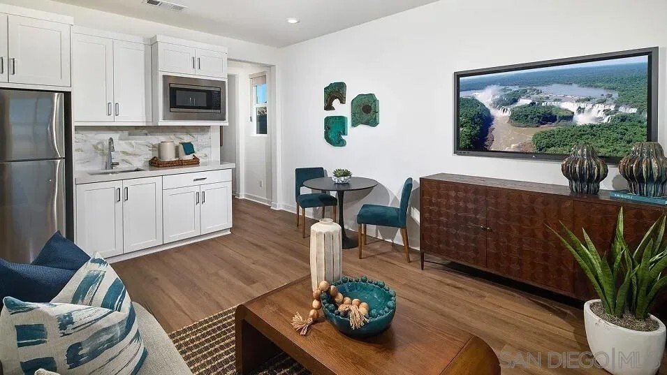 House in Oceanside, California, United States 5 - 17996946