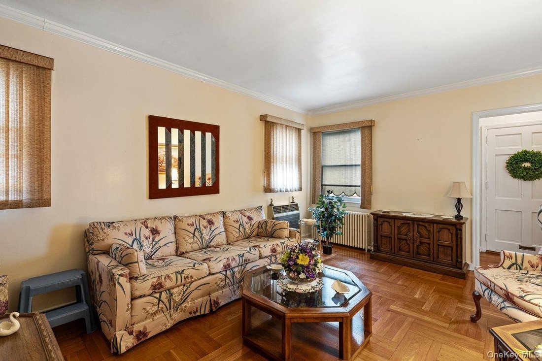 House in New York, New York, United States 5 - 17987654