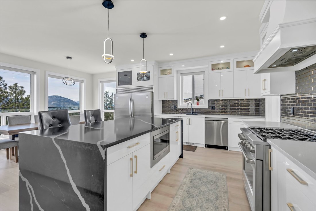 House in Penticton, British Columbia, Canada 1 - 17276189