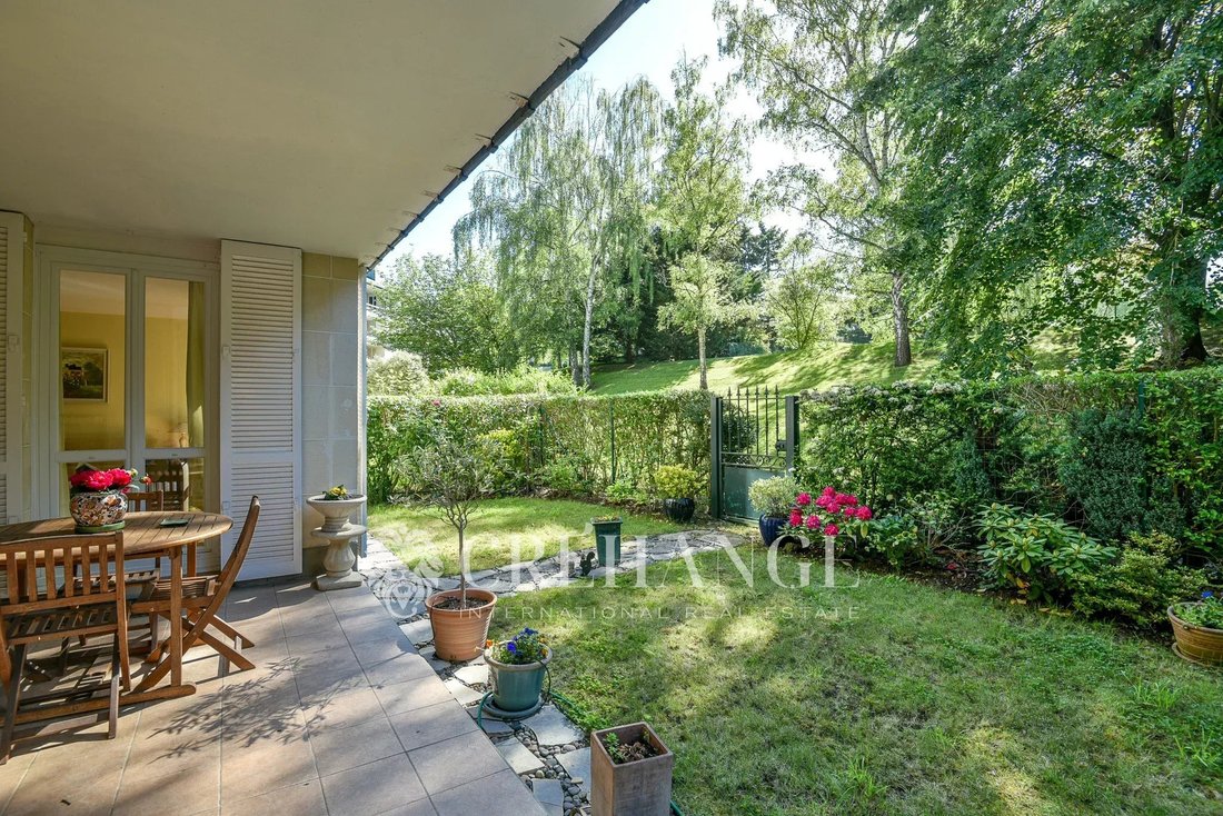 Apartment in Les Coteaux de Seine, Louveciennes, France 1 - 17986405
