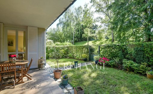 Apartment in Les Coteaux de Seine, Louveciennes, France 1