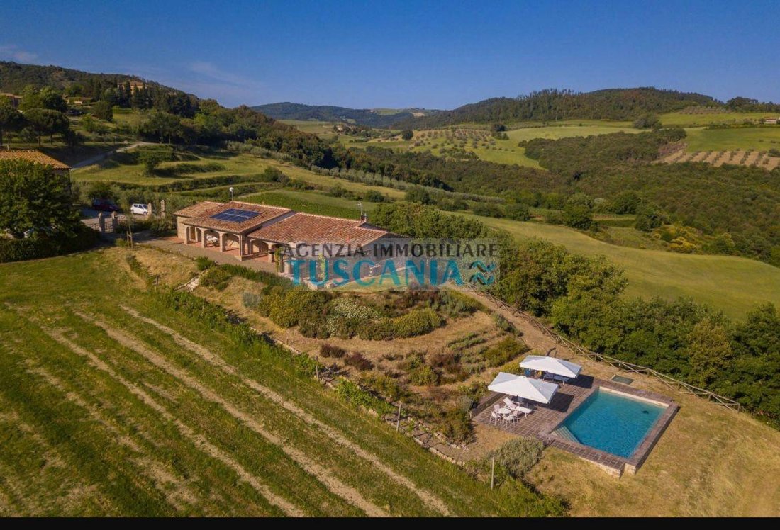 Villa in Volterra, Tuscany, Italy 1 - 15388529
