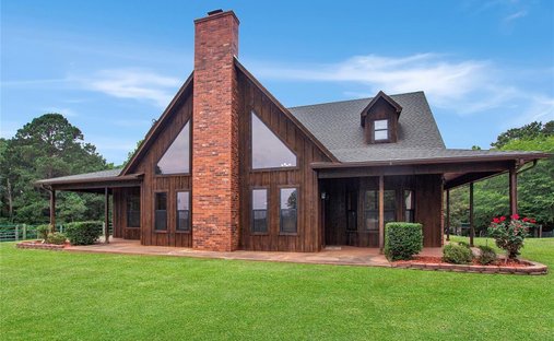House in Hallsville, Texas, United States 1