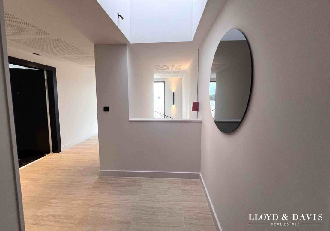 Apartment in Centre Ville, Castries, France 1 - 17990507