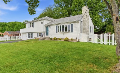 House in North Providence, Rhode Island, United States 1
