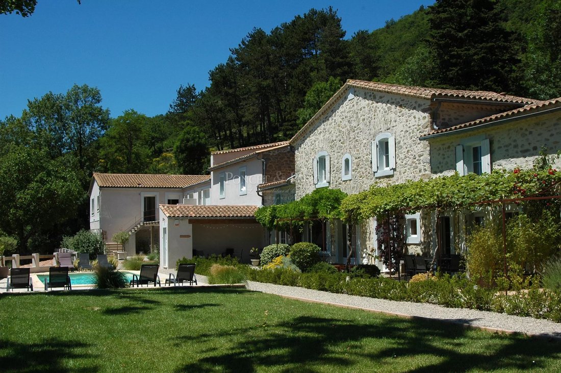 Estate in Petite Ville, Limoux, France 3 - 17993598