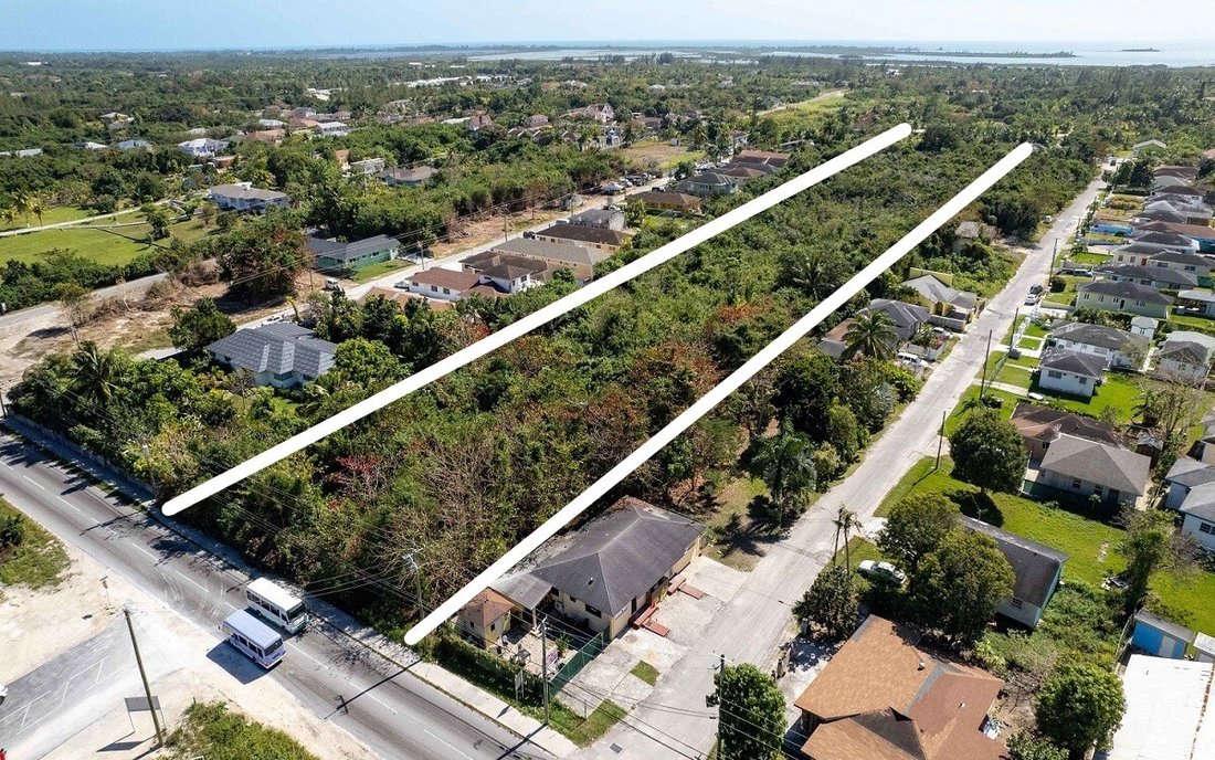 Land in Nassau, New Providence, The Bahamas 1 - 17985847