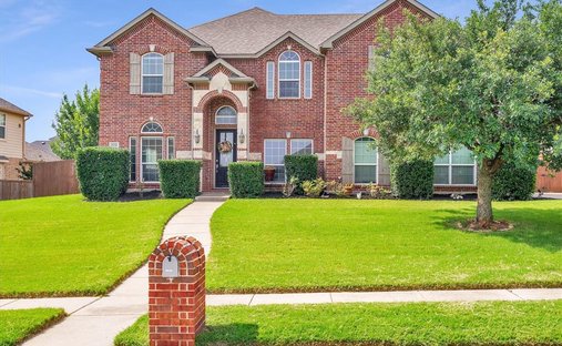 House in Arlington, Texas, United States 1