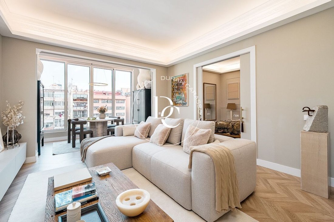 Apartment in Eixample, Barcelona, Spain 2 - 17991377