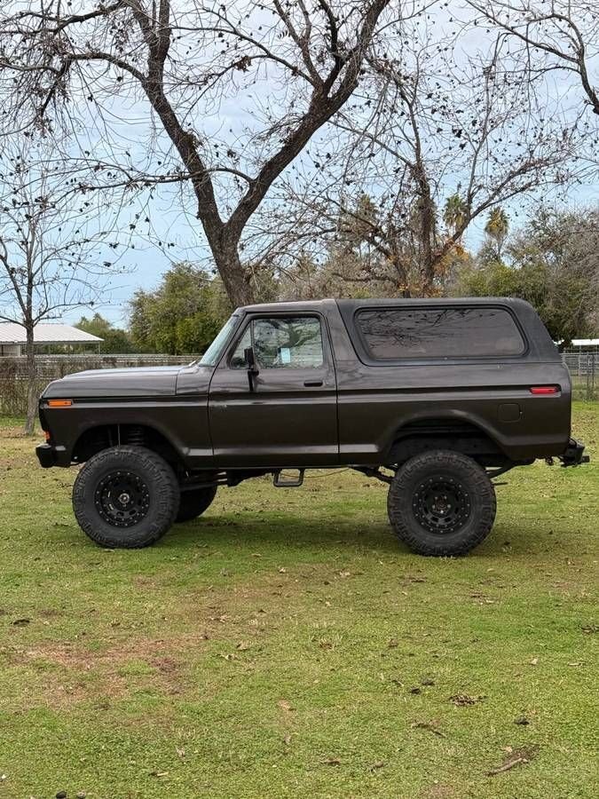 Suv in Glendale, United States 5 - 17996182