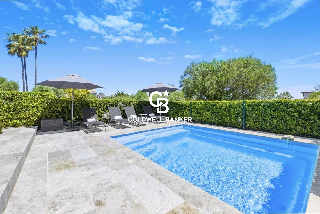 Villa in Laval, Antibes, France 2 - 17867013