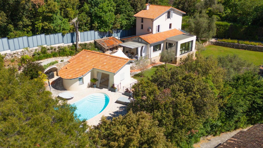 House in Nice, Provence-Alpes-Côte d'Azur, France 2 - 17989410