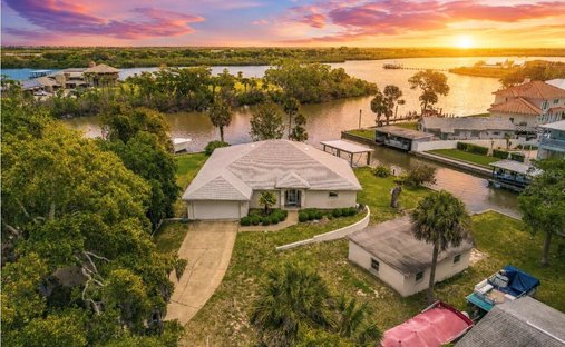 House in Edgewater, Florida, United States 1