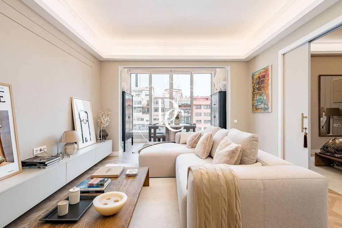 Apartment in Eixample, Barcelona, Spain 1 - 17991377
