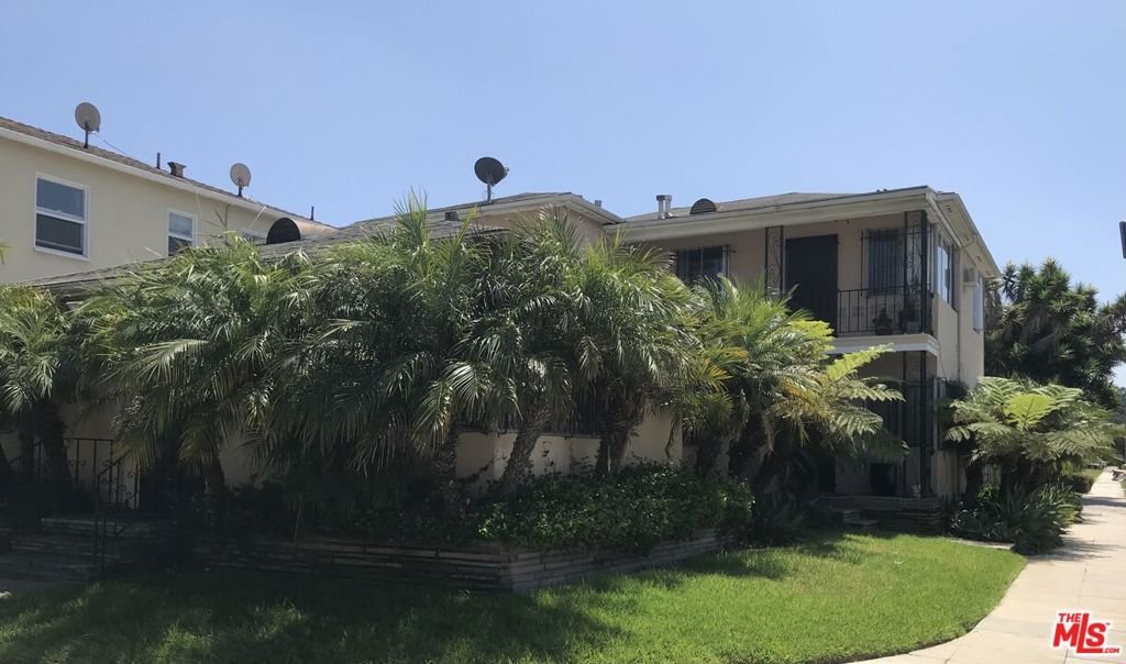 Los Angeles, California, United States 1 - 17987586