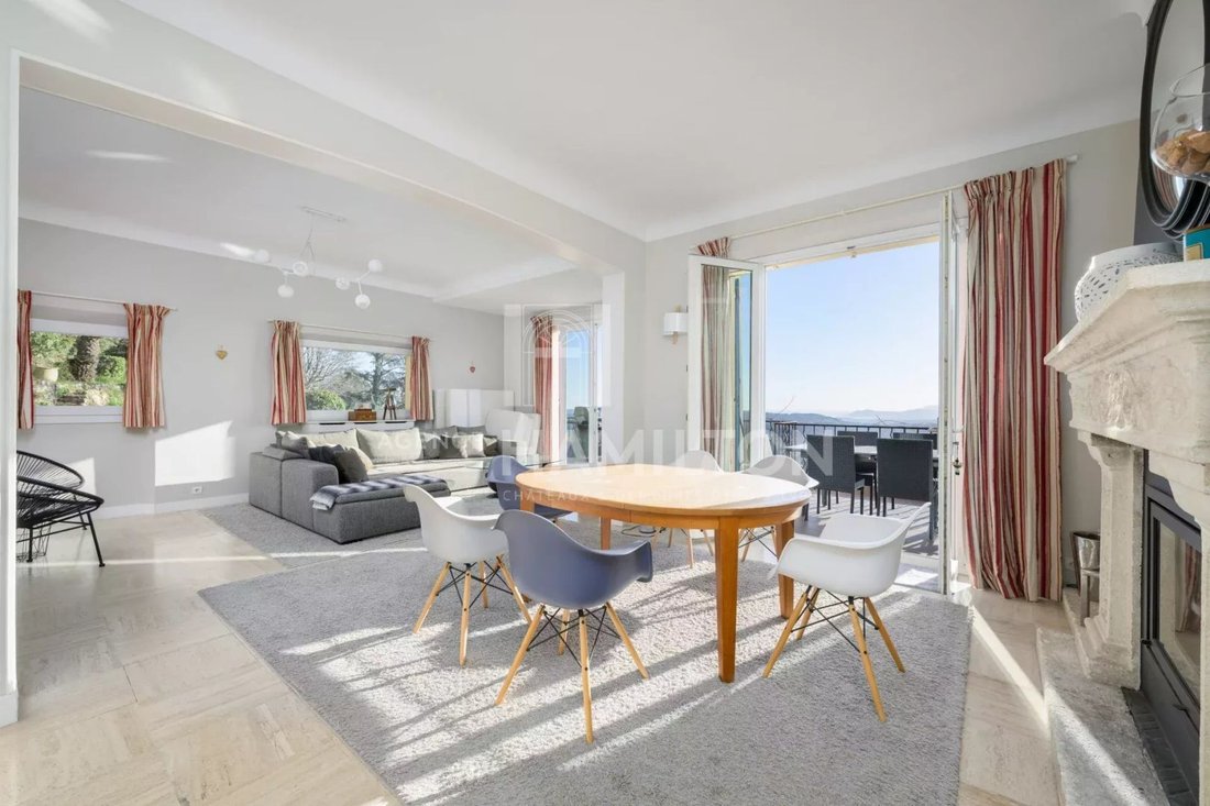 Villa in Opio, Provence-Alpes-Côte d'Azur, France 4 - 17992445