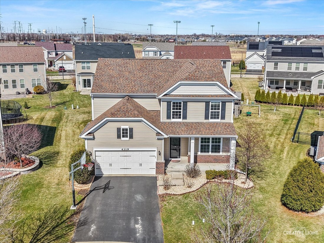 House in Naperville, Illinois, United States 3 - 17988721
