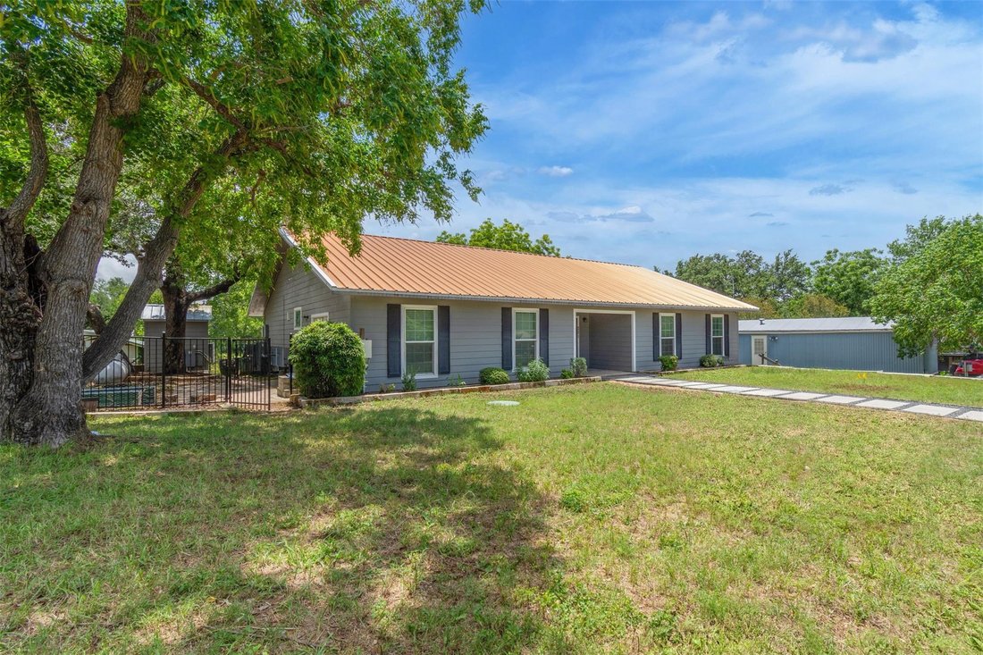 House in Kingsland, Texas, United States 3 - 17994407