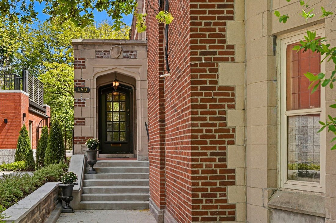 Apartment in Westmount, Quebec, Canada 3 - 17994940