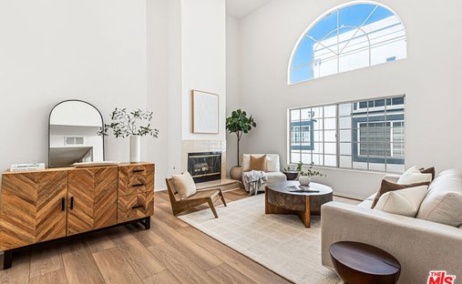 Townhouse in Culver City, California, United States 1