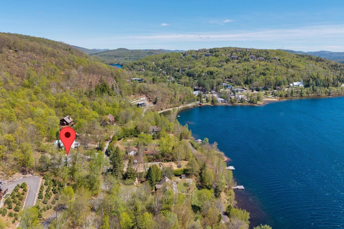 House in Mont-Tremblant, Quebec, Canada 2 - 17094759