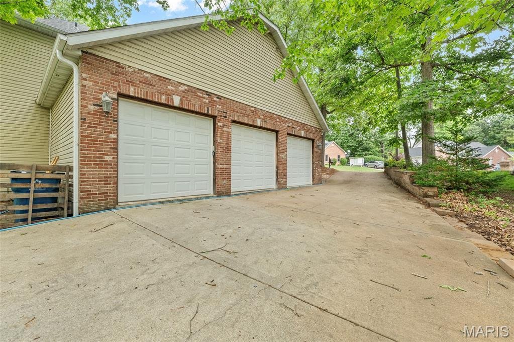 House in Collinsville, Illinois, United States 4 - 17988369