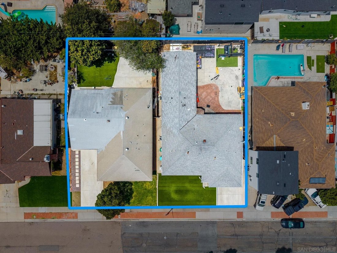 San Diego, California, United States 5 - 17988525