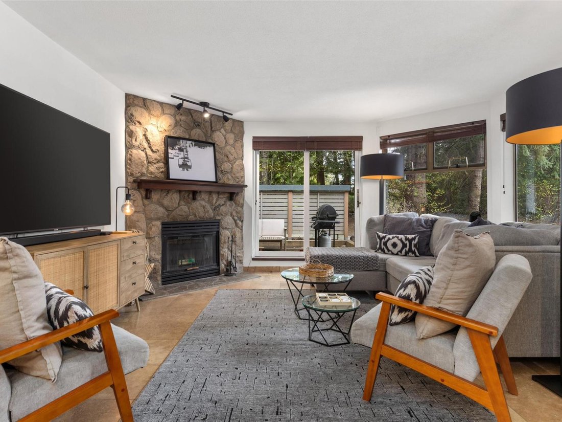 House in Whistler, British Columbia, Canada 1 - 17990307
