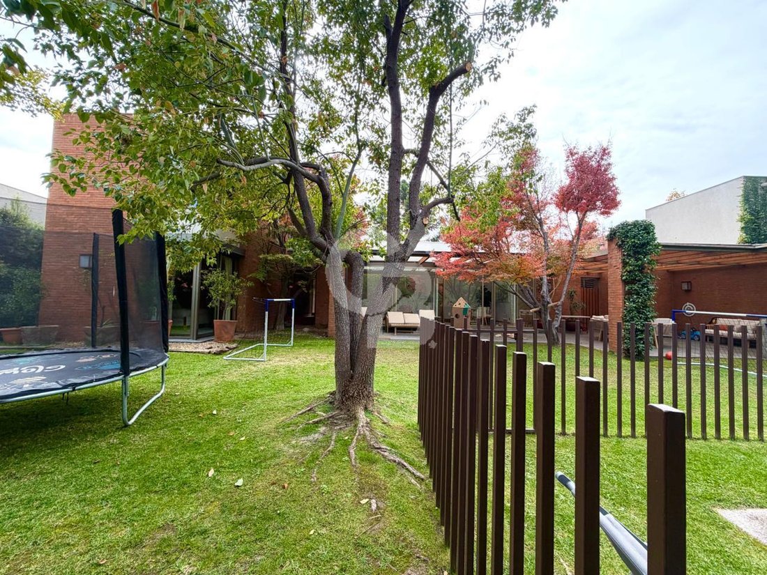 House in Lo Barnechea, Santiago Metropolitan Region, Chile 2 - 17997960