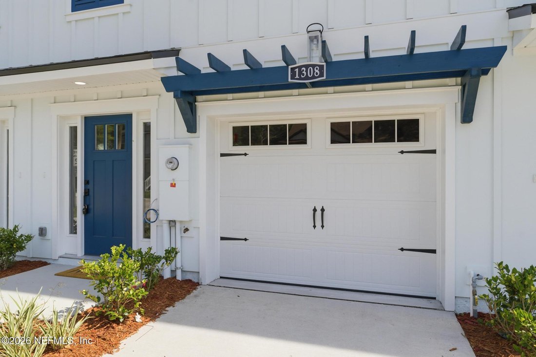 Jacksonville Beach, Florida, United States 5 - 17987366