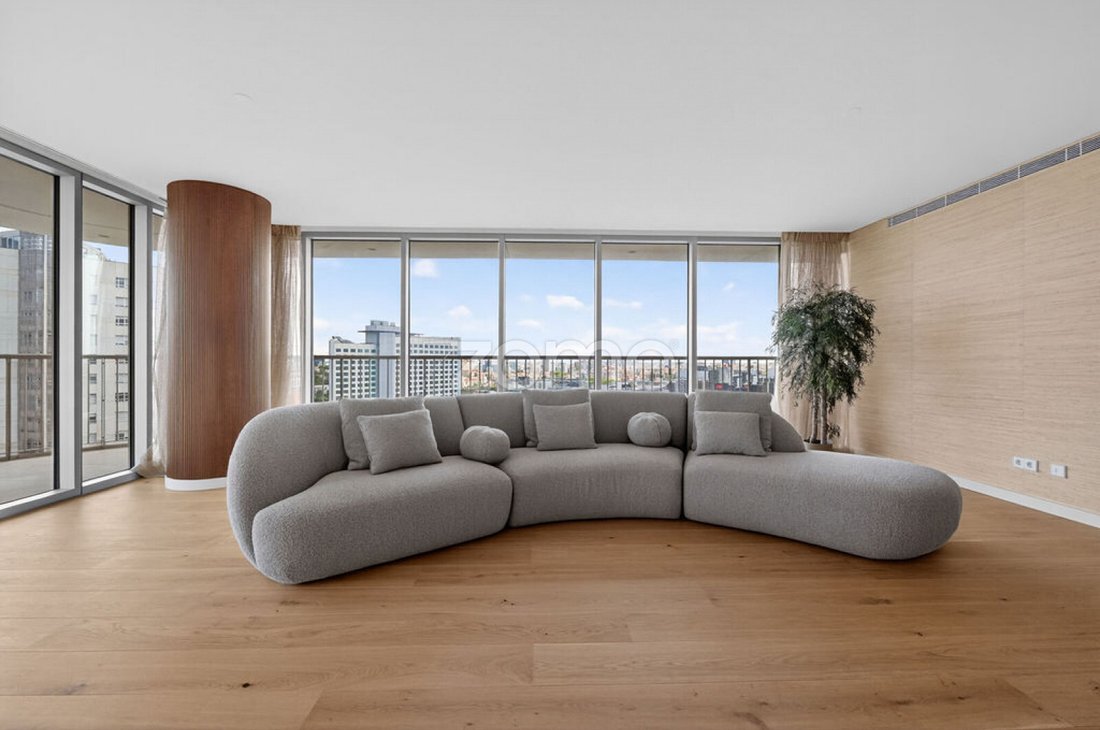 Apartment in Campolide, Lisbon, Portugal 1 - 17990000