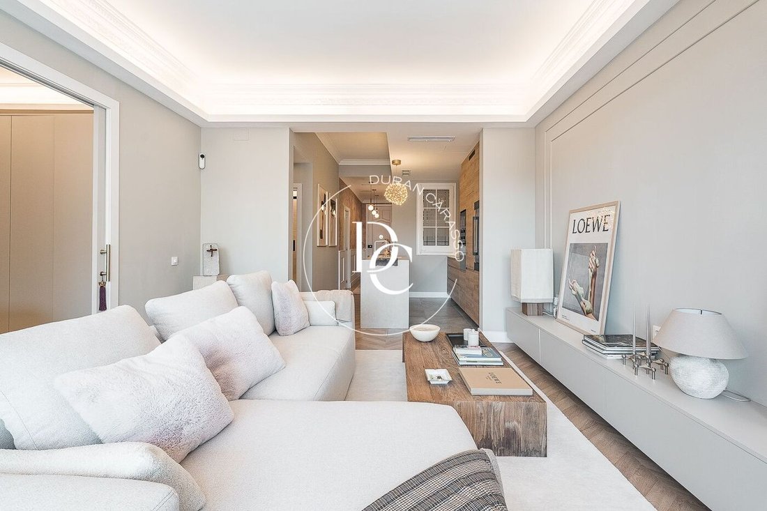 Apartment in Eixample, Barcelona, Spain 4 - 17991377