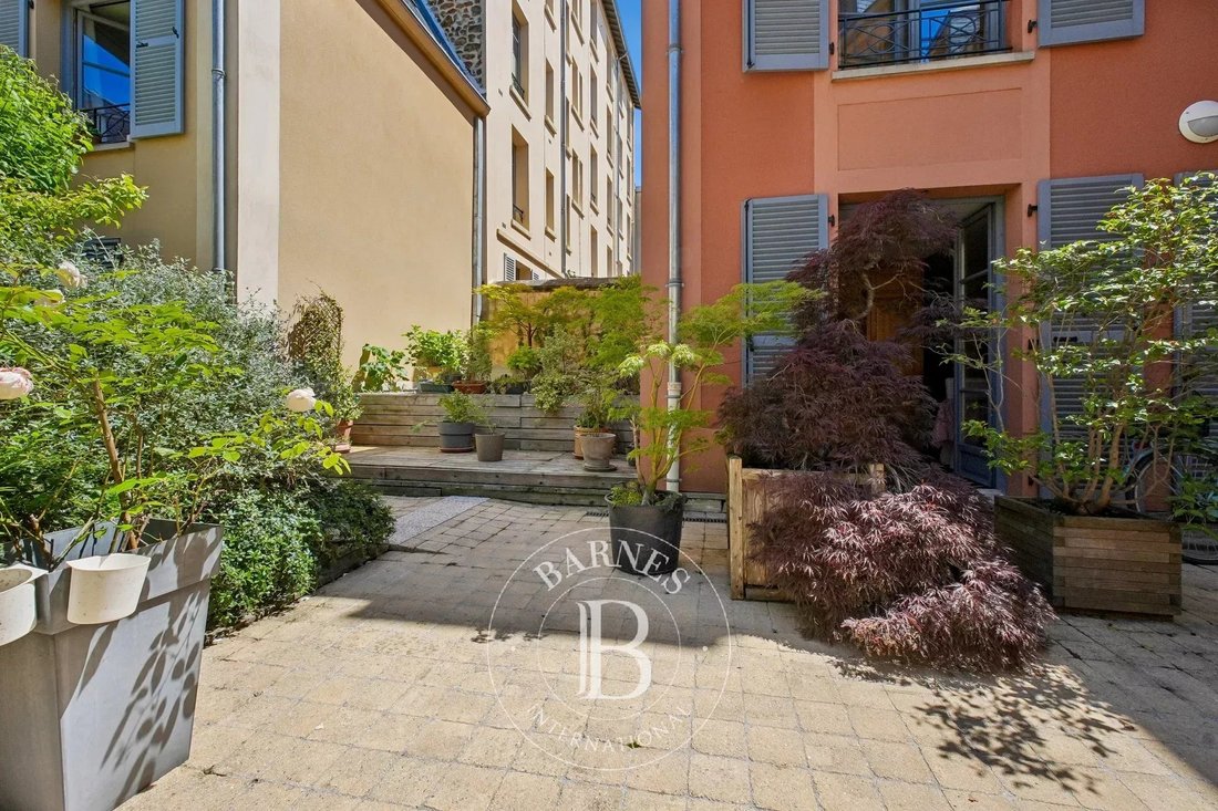 Apartment in Chantiers, Versailles, France 2 - 17993459