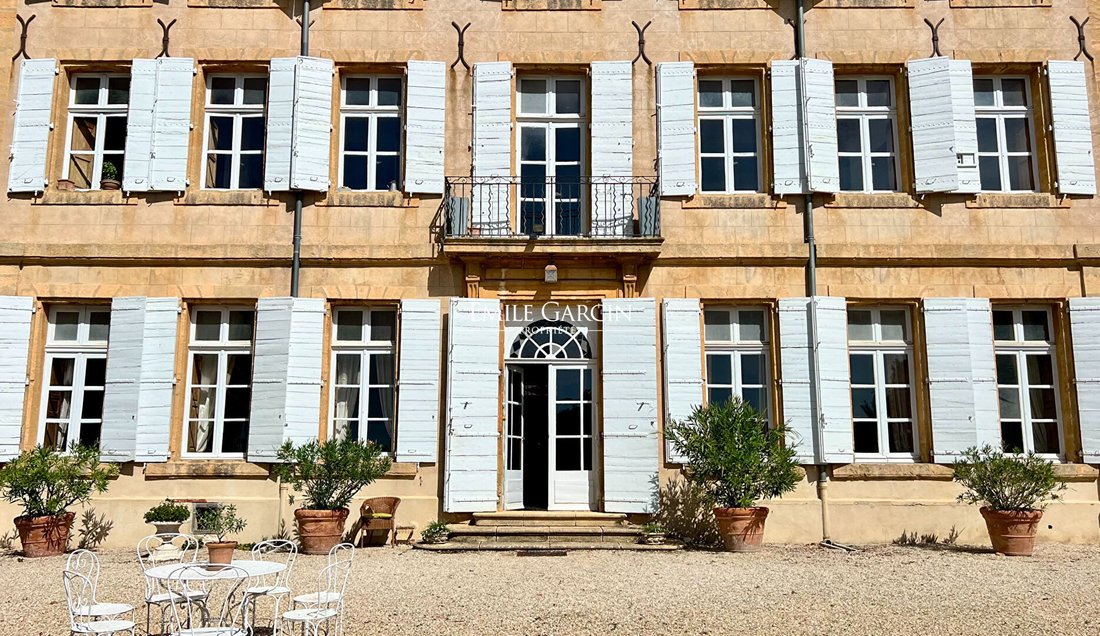 Villa in Granettes-Jauberte-Sainte Anne, Aix-en-Provence, France 5 - 17986574