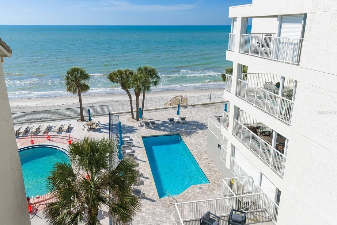 Condo in Madeira Beach, Florida, United States 5 - 17996933