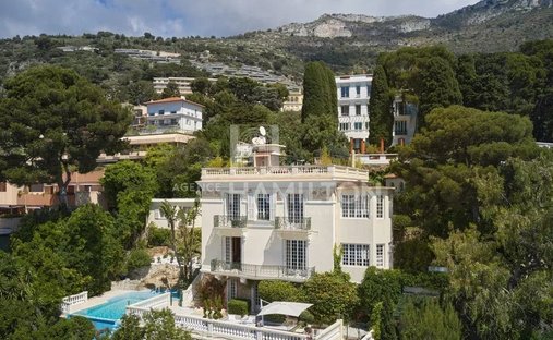 Villa in Cap-d'Ail, Provence-Alpes-Côte d'Azur, France 1