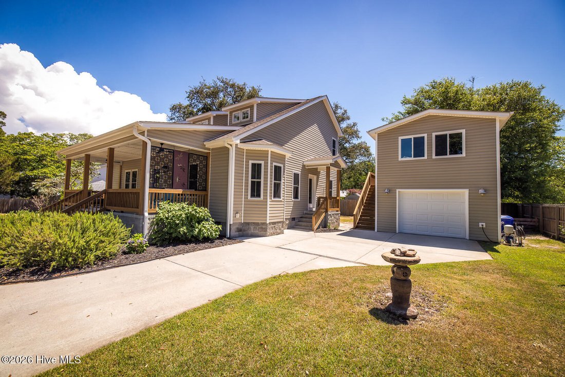House in Oak Island, North Carolina, United States 3 - 17988638