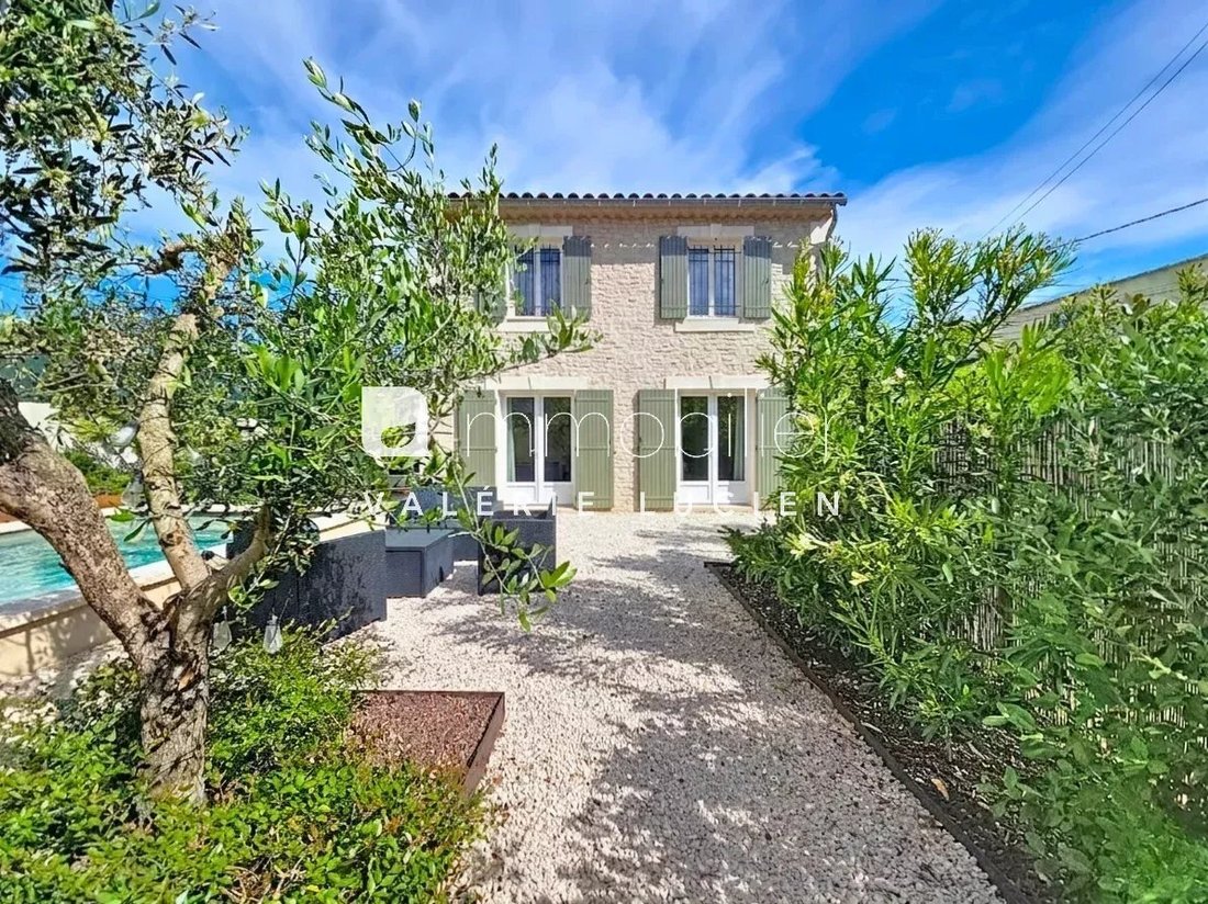 House in Saint-Rémy-de-Provence, Provence-Alpes-Côte d'Azur, France 2 - 17985993